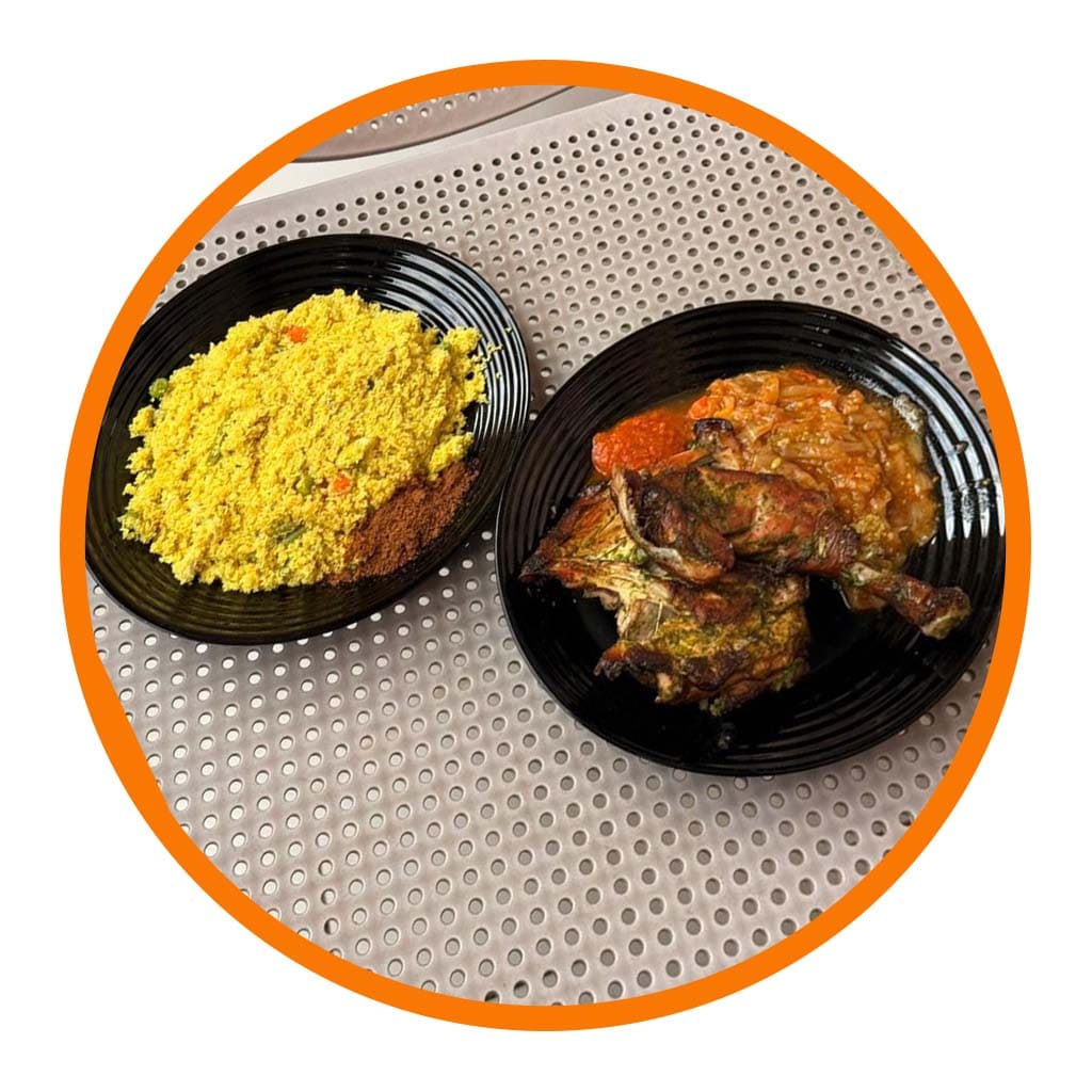 Fonio  curcuma +  Lapin fumé braisé